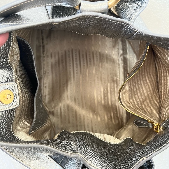 Authentic Prada - Picture 8 of 14